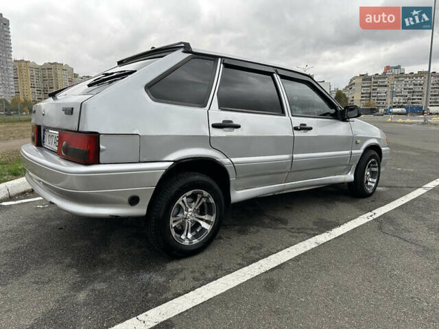 ВАЗ 2114 Самара 2005 в Киеве на Automoto.ua Серый ВАЗ 2114 Самара, объемом двигателя 1.5 л и пробегом 250 тыс. км за 2500 $, фото 2 на Automoto.ua