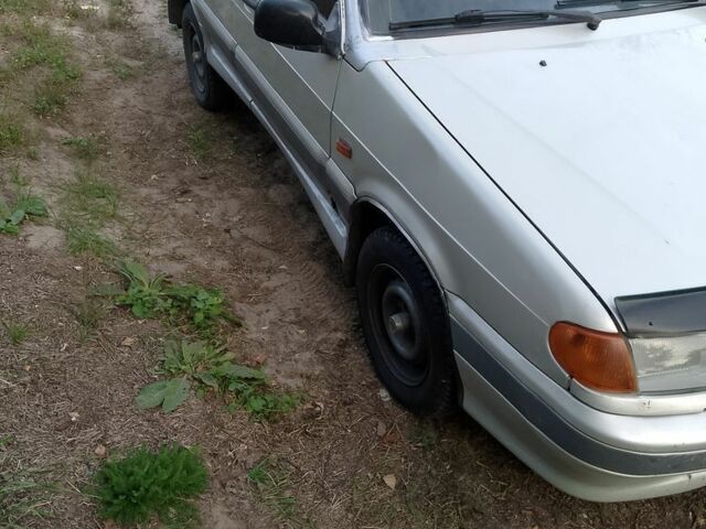 Серый ВАЗ 2114 Самара, объемом двигателя 0 л и пробегом 256 тыс. км за 1300 $, фото 2 на Automoto.ua