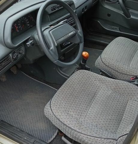 Сірий ВАЗ 2114 Самара, об'ємом двигуна 1.5 л та пробігом 120 тис. км за 2100 $, фото 5 на Automoto.ua