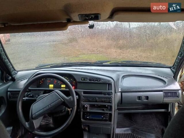 Серый ВАЗ 2114 Самара, объемом двигателя 1.5 л и пробегом 229 тыс. км за 1450 $, фото 1 на Automoto.ua