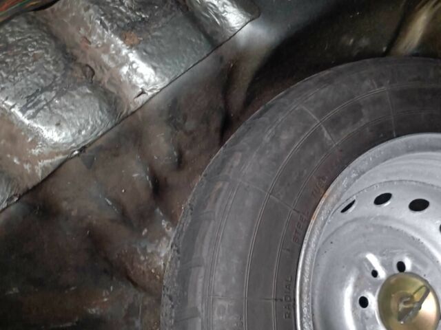 Серый ВАЗ 2114 Самара, объемом двигателя 1.5 л и пробегом 120 тыс. км за 1800 $, фото 7 на Automoto.ua