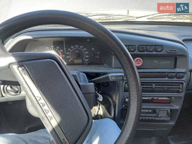 Серый ВАЗ 2114 Самара, объемом двигателя 1.5 л и пробегом 137 тыс. км за 1600 $, фото 4 на Automoto.ua
