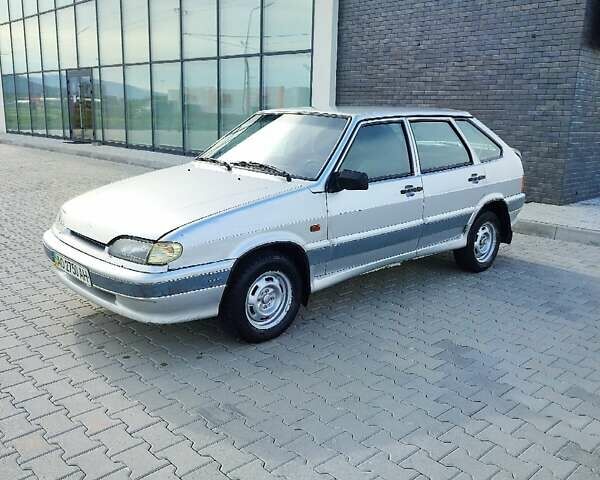 Серый ВАЗ 2114 Самара, объемом двигателя 1.5 л и пробегом 114 тыс. км за 1550 $, фото 1 на Automoto.ua