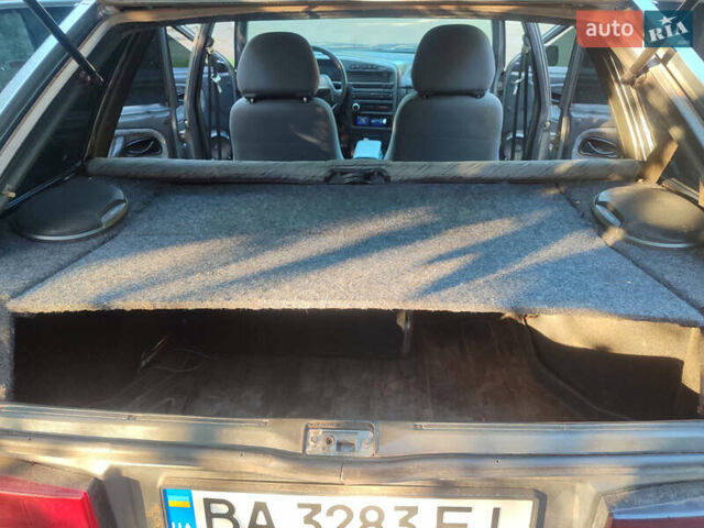 Серый ВАЗ 2114 Самара, объемом двигателя 1.5 л и пробегом 289 тыс. км за 1800 $, фото 9 на Automoto.ua