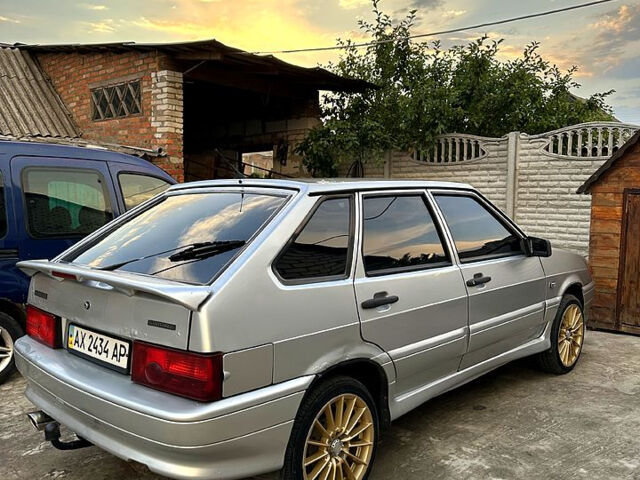 Серый ВАЗ 2114 Самара, объемом двигателя 1.5 л и пробегом 200 тыс. км за 1500 $, фото 3 на Automoto.ua