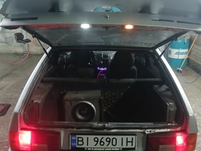 Сірий ВАЗ 2114 Самара, об'ємом двигуна 1.5 л та пробігом 273 тис. км за 1400 $, фото 2 на Automoto.ua