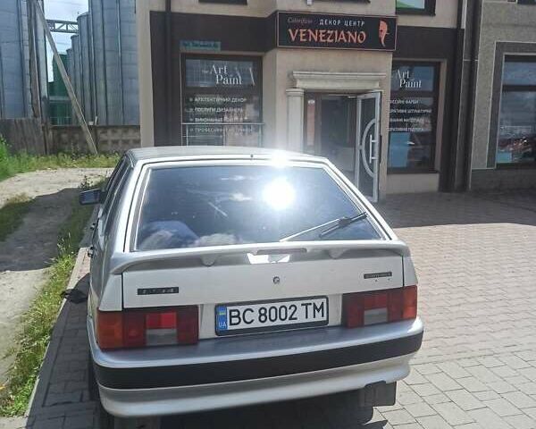 Серый ВАЗ 2114 Самара, объемом двигателя 1.5 л и пробегом 257 тыс. км за 1950 $, фото 2 на Automoto.ua