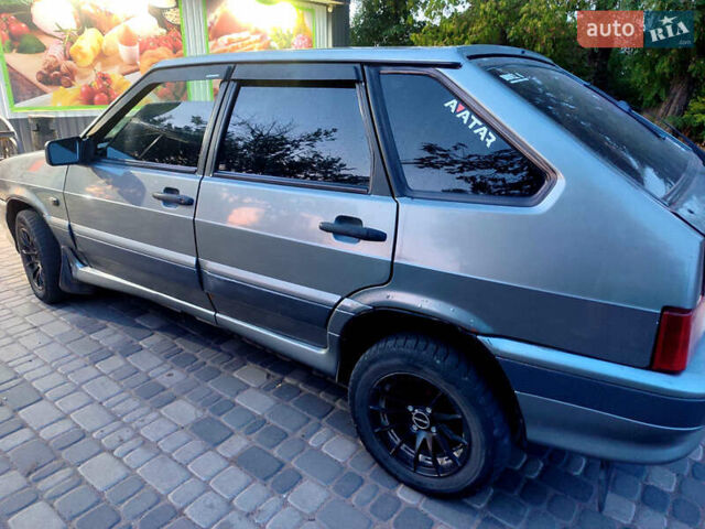 Серый ВАЗ 2114 Самара, объемом двигателя 1.5 л и пробегом 289 тыс. км за 1800 $, фото 3 на Automoto.ua
