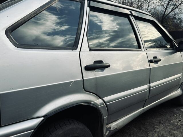 Серый ВАЗ 2114 Самара, объемом двигателя 1.5 л и пробегом 189 тыс. км за 900 $, фото 3 на Automoto.ua