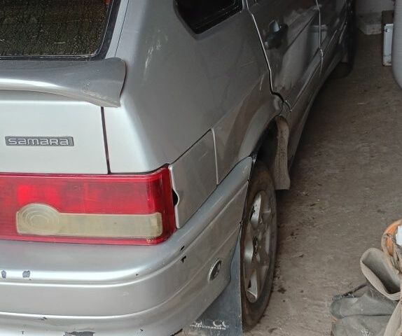 Серый ВАЗ 2114 Самара, объемом двигателя 1.5 л и пробегом 189 тыс. км за 900 $, фото 14 на Automoto.ua