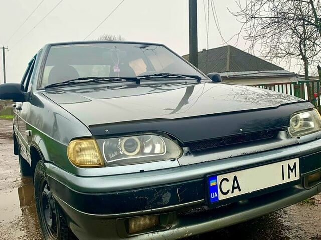 Серый ВАЗ 2114 Самара, объемом двигателя 1.5 л и пробегом 320 тыс. км за 1650 $, фото 1 на Automoto.ua