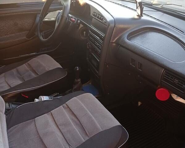 Серый ВАЗ 2114 Самара, объемом двигателя 1.5 л и пробегом 128 тыс. км за 2250 $, фото 3 на Automoto.ua