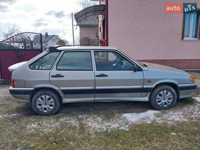 Серый ВАЗ 2114 Самара, объемом двигателя 1.5 л и пробегом 160 тыс. км за 1850 $, фото 2 на Automoto.ua