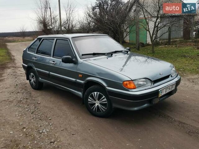 Серый ВАЗ 2114 Самара, объемом двигателя 1.5 л и пробегом 350 тыс. км за 2000 $, фото 2 на Automoto.ua