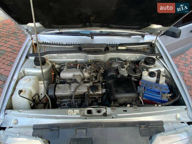 Серый ВАЗ 2114 Самара, объемом двигателя 1.5 л и пробегом 290 тыс. км за 2300 $, фото 9 на Automoto.ua