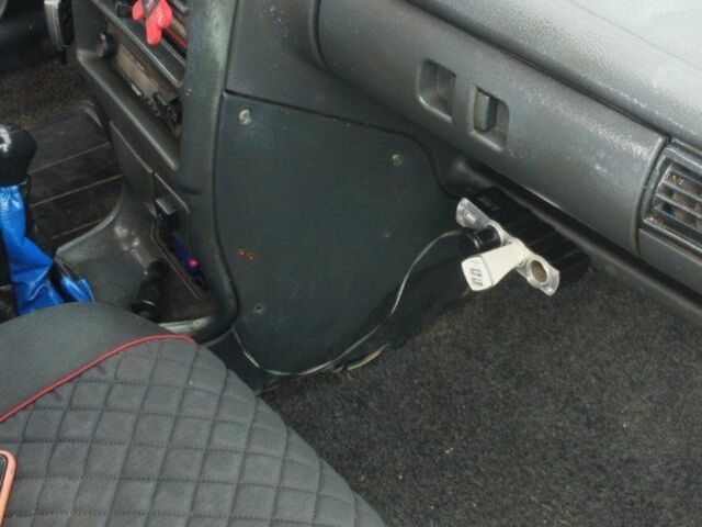 Сірий ВАЗ 2114 Самара, об'ємом двигуна 1.5 л та пробігом 219 тис. км за 1400 $, фото 5 на Automoto.ua