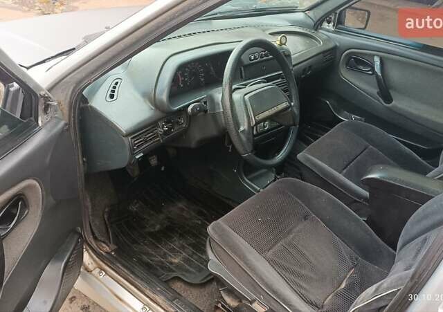 ВАЗ 2114 Самара 2007 у Сквира на Automoto.ua Сірий ВАЗ 2114 Самара, об'ємом двигуна 1.6 л та пробігом 300 тис. км за 1100 $, фото 6 на Automoto.ua