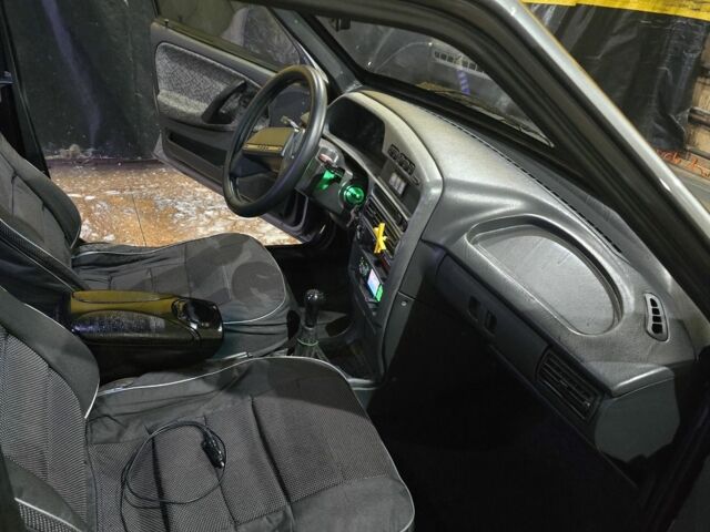 Сірий ВАЗ 2114 Самара, об'ємом двигуна 1.6 л та пробігом 196 тис. км за 1950 $, фото 5 на Automoto.ua