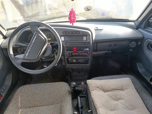 Серый ВАЗ 2114 Самара, объемом двигателя 1 л и пробегом 220 тыс. км за 850 $, фото 3 на Automoto.ua