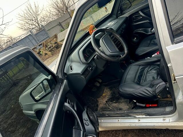 Серый ВАЗ 2114 Самара, объемом двигателя 1.6 л и пробегом 102 тыс. км за 2500 $, фото 2 на Automoto.ua