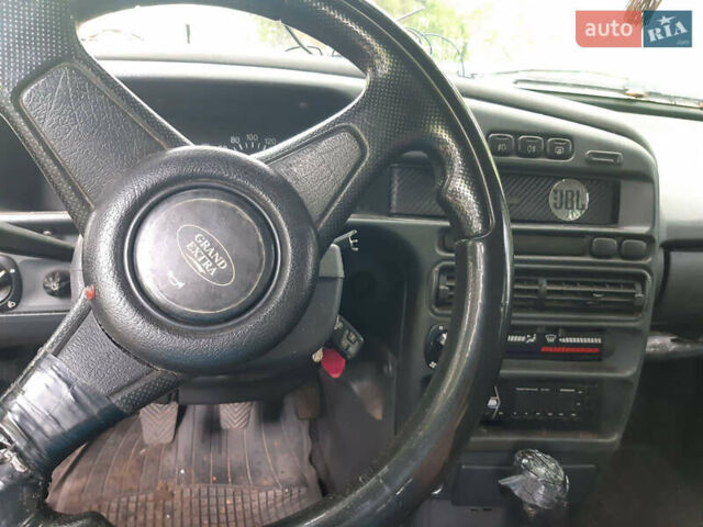 Серый ВАЗ 2114 Самара, объемом двигателя 1.6 л и пробегом 220 тыс. км за 870 $, фото 4 на Automoto.ua