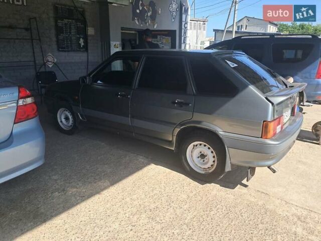 Серый ВАЗ 2114 Самара, объемом двигателя 1.6 л и пробегом 35 тыс. км за 3700 $, фото 5 на Automoto.ua