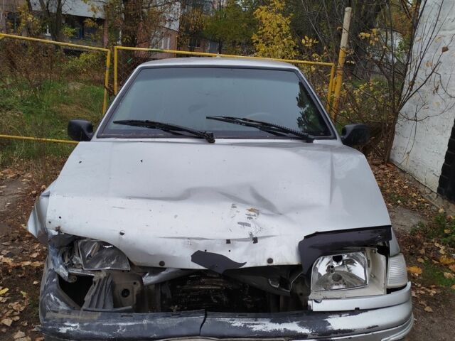 Сірий ВАЗ 2114 Самара, об'ємом двигуна 0 л та пробігом 150 тис. км за 600 $, фото 2 на Automoto.ua