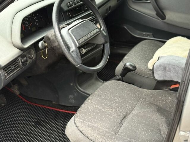 Серый ВАЗ 2114 Самара, объемом двигателя 1.6 л и пробегом 198 тыс. км за 1100 $, фото 12 на Automoto.ua