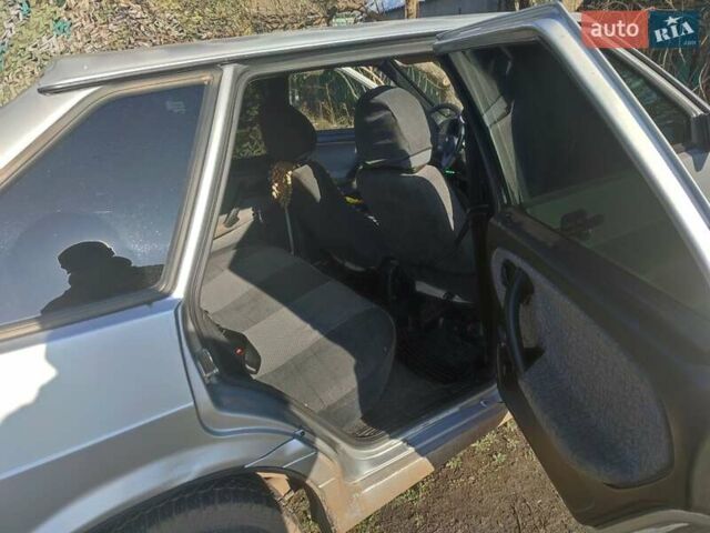 Серый ВАЗ 2114 Самара, объемом двигателя 1.6 л и пробегом 140 тыс. км за 2440 $, фото 12 на Automoto.ua