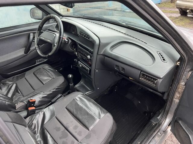 Сірий ВАЗ 2114 Самара, об'ємом двигуна 1.6 л та пробігом 242 тис. км за 1650 $, фото 8 на Automoto.ua