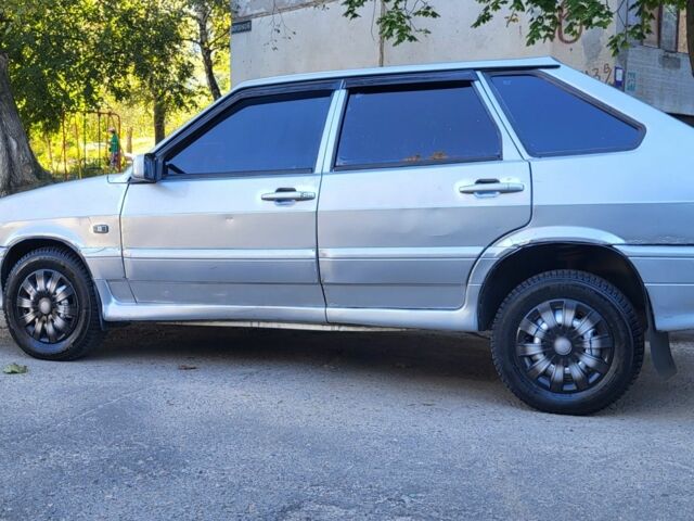 Серый ВАЗ 2114 Самара, объемом двигателя 1.6 л и пробегом 100 тыс. км за 1305 $, фото 1 на Automoto.ua