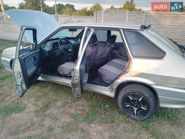 Сірий ВАЗ 2114 Самара, об'ємом двигуна 1.6 л та пробігом 360 тис. км за 1200 $, фото 7 на Automoto.ua