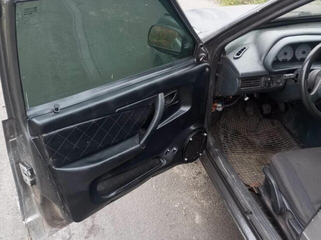 Сірий ВАЗ 2114 Самара, об'ємом двигуна 1.6 л та пробігом 200 тис. км за 1700 $, фото 6 на Automoto.ua