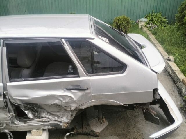 ВАЗ 2114 Самара 2007 в Броварах на Automoto.ua Серый ВАЗ 2114 Самара, объемом двигателя 0 л и пробегом 261 тыс. км за 600 $, фото 5 на Automoto.ua