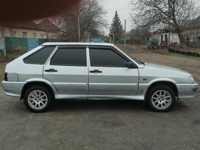 Серый ВАЗ 2114 Самара, объемом двигателя 1.6 л и пробегом 85 тыс. км за 1600 $, фото 1 на Automoto.ua