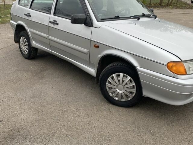 Серый ВАЗ 2114 Самара, объемом двигателя 1.6 л и пробегом 234 тыс. км за 2100 $, фото 2 на Automoto.ua