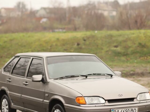 Серый ВАЗ 2114 Самара, объемом двигателя 1.6 л и пробегом 270 тыс. км за 2000 $, фото 13 на Automoto.ua