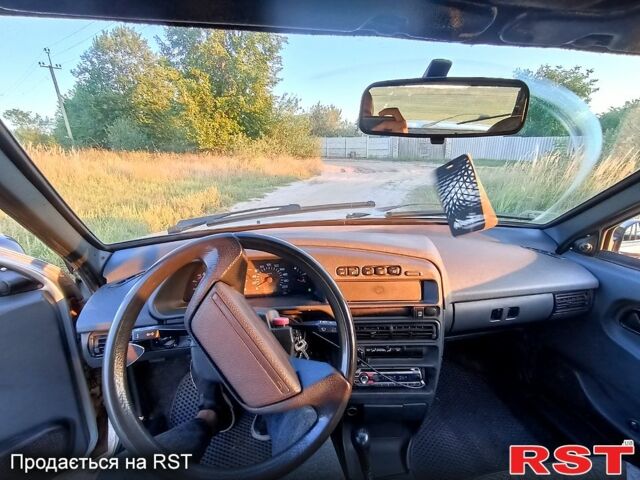 Серый ВАЗ 2114 Самара, объемом двигателя 1.6 л и пробегом 185 тыс. км за 1800 $, фото 6 на Automoto.ua