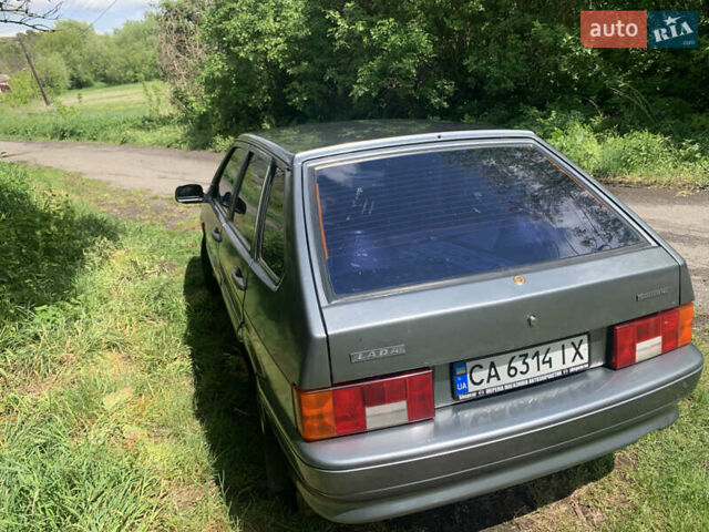 Серый ВАЗ 2114 Самара, объемом двигателя 1.6 л и пробегом 460 тыс. км за 1750 $, фото 16 на Automoto.ua