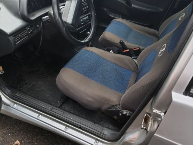 Серый ВАЗ 2114 Самара, объемом двигателя 1.6 л и пробегом 188 тыс. км за 1899 $, фото 6 на Automoto.ua