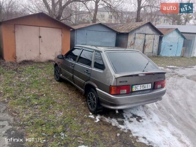 Серый ВАЗ 2114 Самара, объемом двигателя 1.6 л и пробегом 115 тыс. км за 2000 $, фото 4 на Automoto.ua