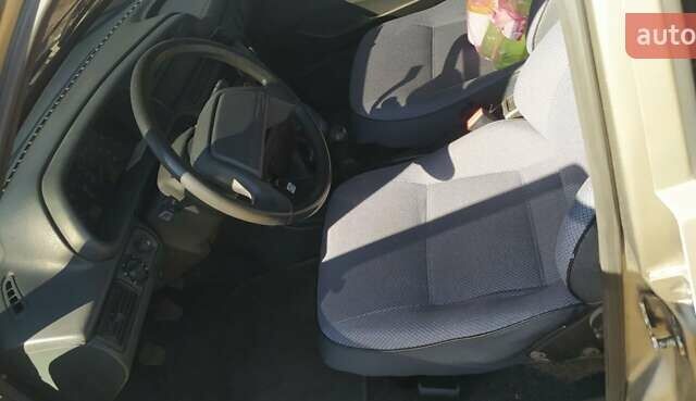 Сірий ВАЗ 2114 Самара, об'ємом двигуна 1.6 л та пробігом 155 тис. км за 3000 $, фото 2 на Automoto.ua