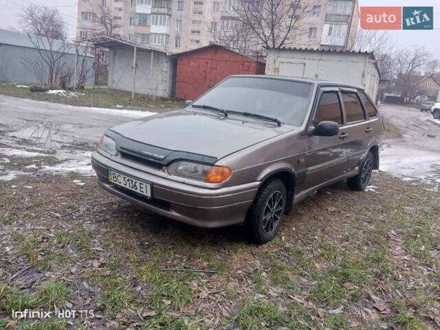 Серый ВАЗ 2114 Самара, объемом двигателя 1.6 л и пробегом 115 тыс. км за 2000 $, фото 8 на Automoto.ua