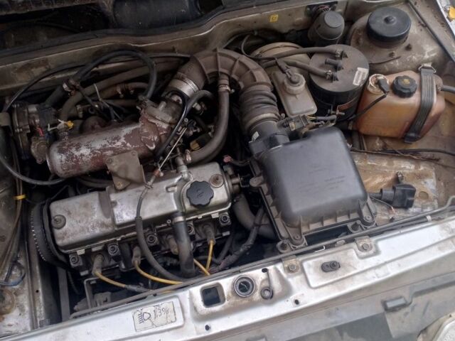 ВАЗ 2114 Самара 2008 у Полтаві на Automoto.ua Сірий ВАЗ 2114 Самара, об'ємом двигуна 1.6 л та пробігом 3 тис. км за 1750 $, фото 6 на Automoto.ua