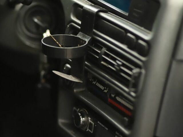 Серый ВАЗ 2114 Самара, объемом двигателя 1.6 л и пробегом 270 тыс. км за 2000 $, фото 5 на Automoto.ua