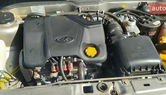 Сірий ВАЗ 2114 Самара, об'ємом двигуна 1.6 л та пробігом 155 тис. км за 3000 $, фото 4 на Automoto.ua