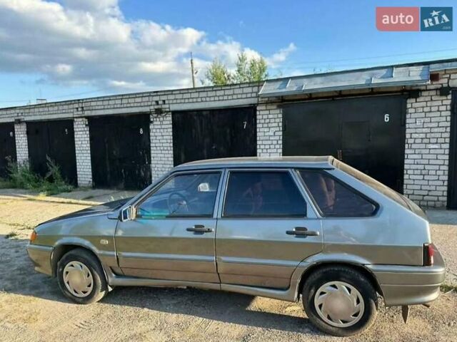 Серый ВАЗ 2114 Самара, объемом двигателя 1.6 л и пробегом 214 тыс. км за 911 $, фото 2 на Automoto.ua
