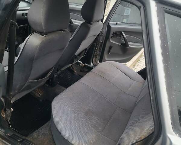 Серый ВАЗ 2114 Самара, объемом двигателя 1.6 л и пробегом 250 тыс. км за 1450 $, фото 13 на Automoto.ua