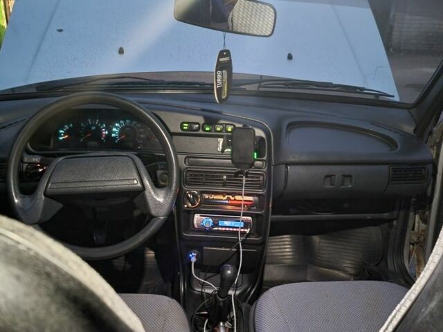 Серый ВАЗ 2114 Самара, объемом двигателя 1.6 л и пробегом 140 тыс. км за 1600 $, фото 7 на Automoto.ua