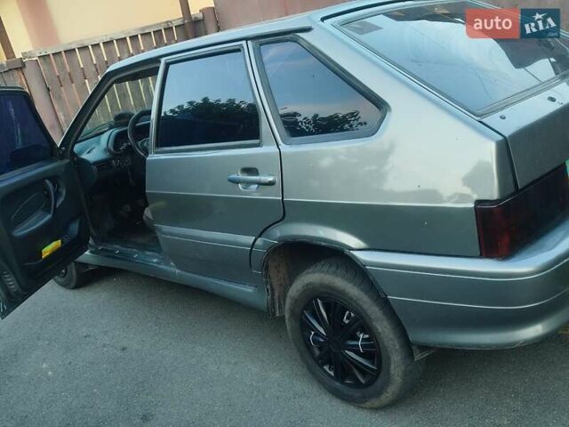 Серый ВАЗ 2114 Самара, объемом двигателя 1.6 л и пробегом 147 тыс. км за 1900 $, фото 2 на Automoto.ua